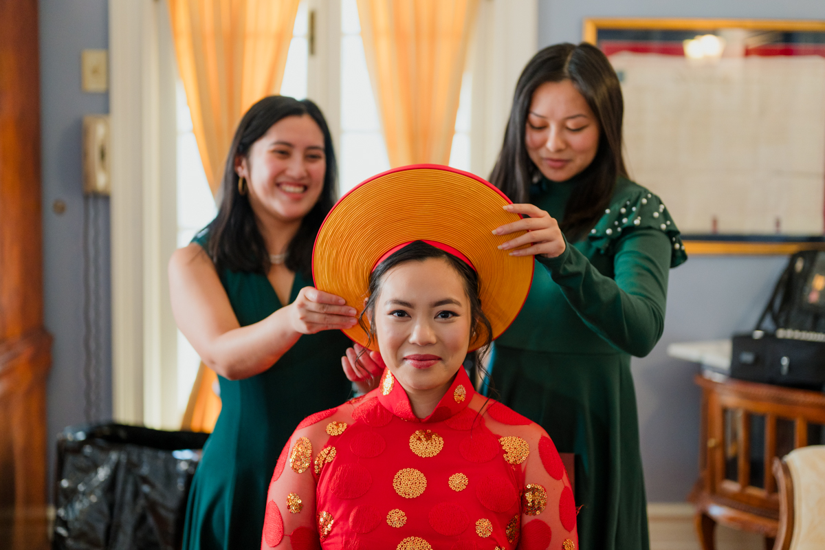 Bride Getting Ready for Vietnamese Tea Ceremony at Rosemont Manor, Emily Mar Photography