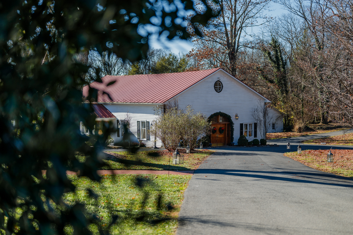 Wedding Ceremony, Rosemont Manor, Emily Mar Photography